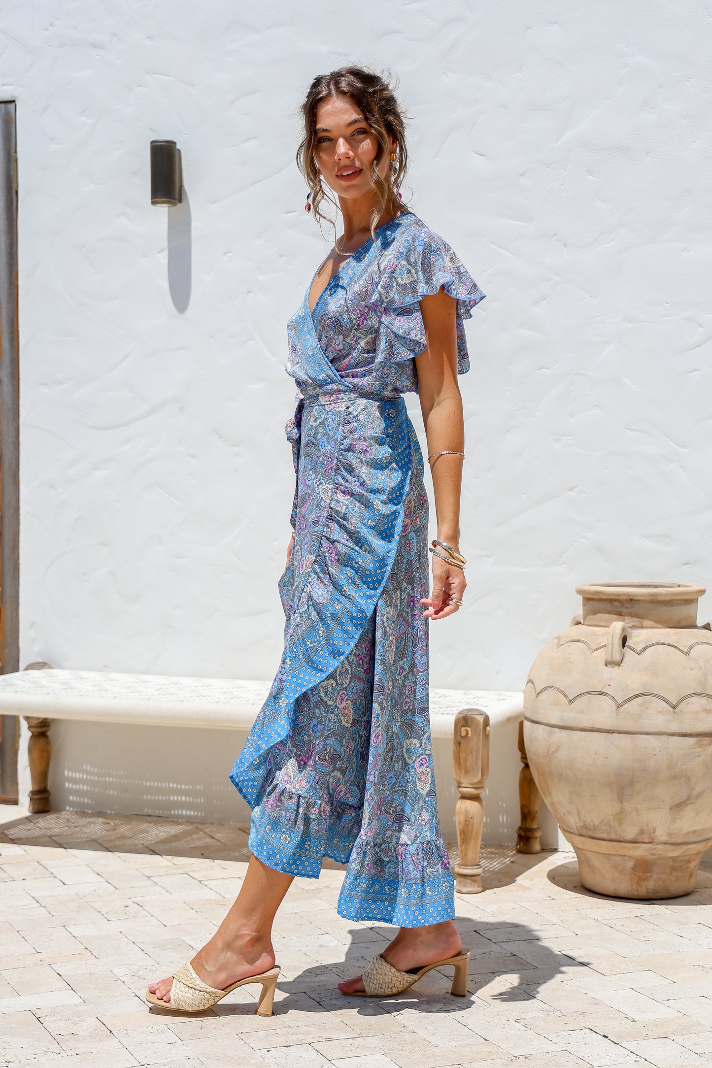 Ava (Blue/Pink)